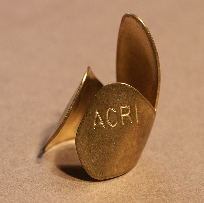 Acri Brass Fingerpick – Medium – One Pair Product