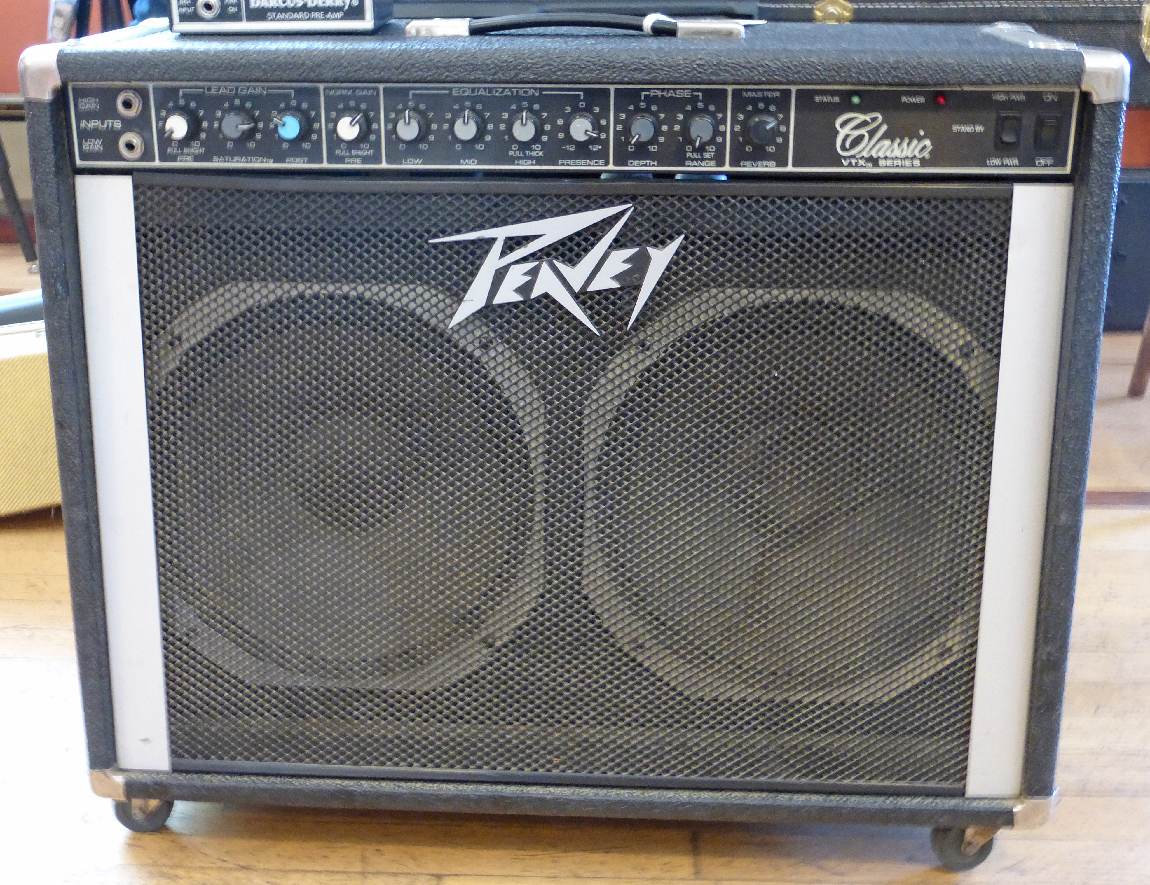 1983 Peavey VTX 212 Classic Amp w/ Footswitch Product