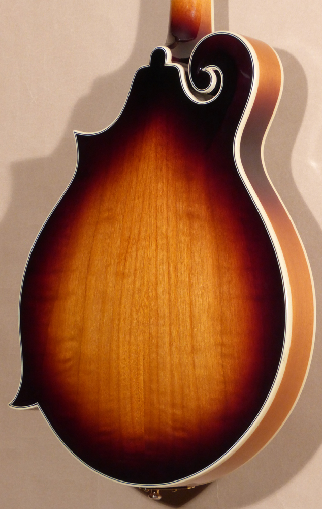 Geordie Mandoliniさん専用 Hand-made quality leather mandolin strap