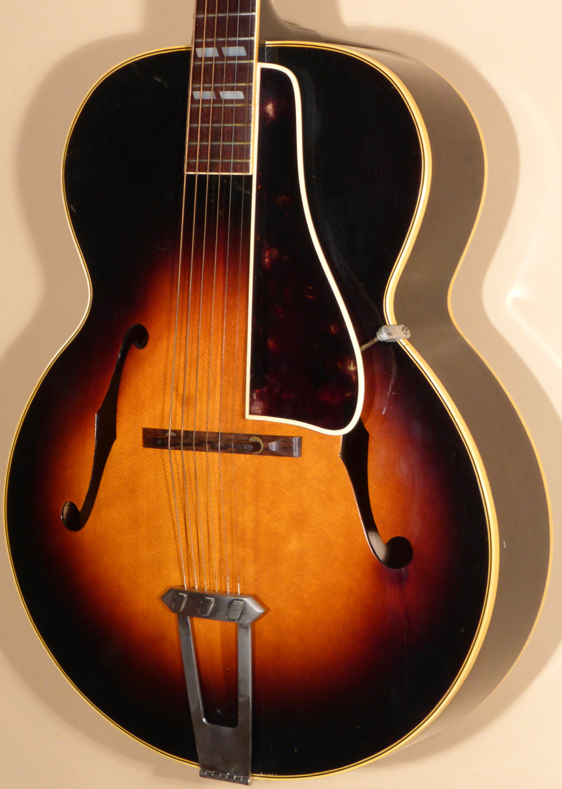 1946 Gibson L-7 Product
