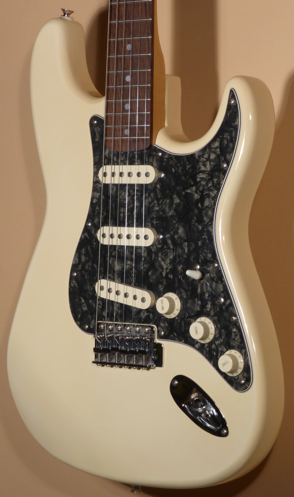 1993 Fender Squire Strat Product