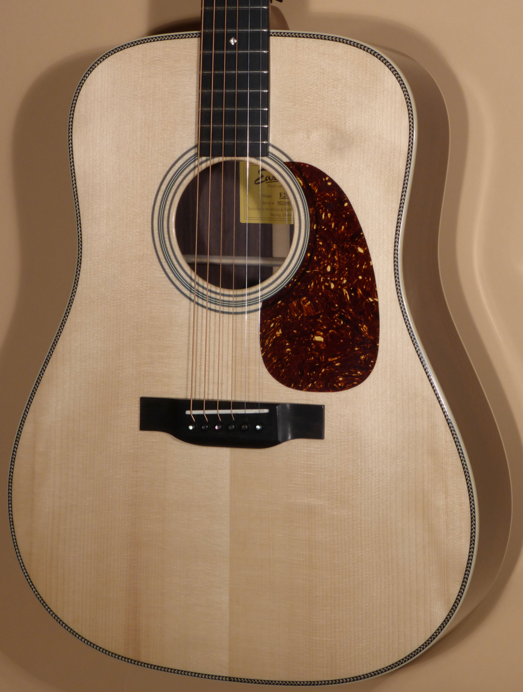 2021 Eastman E20D Guitar Product