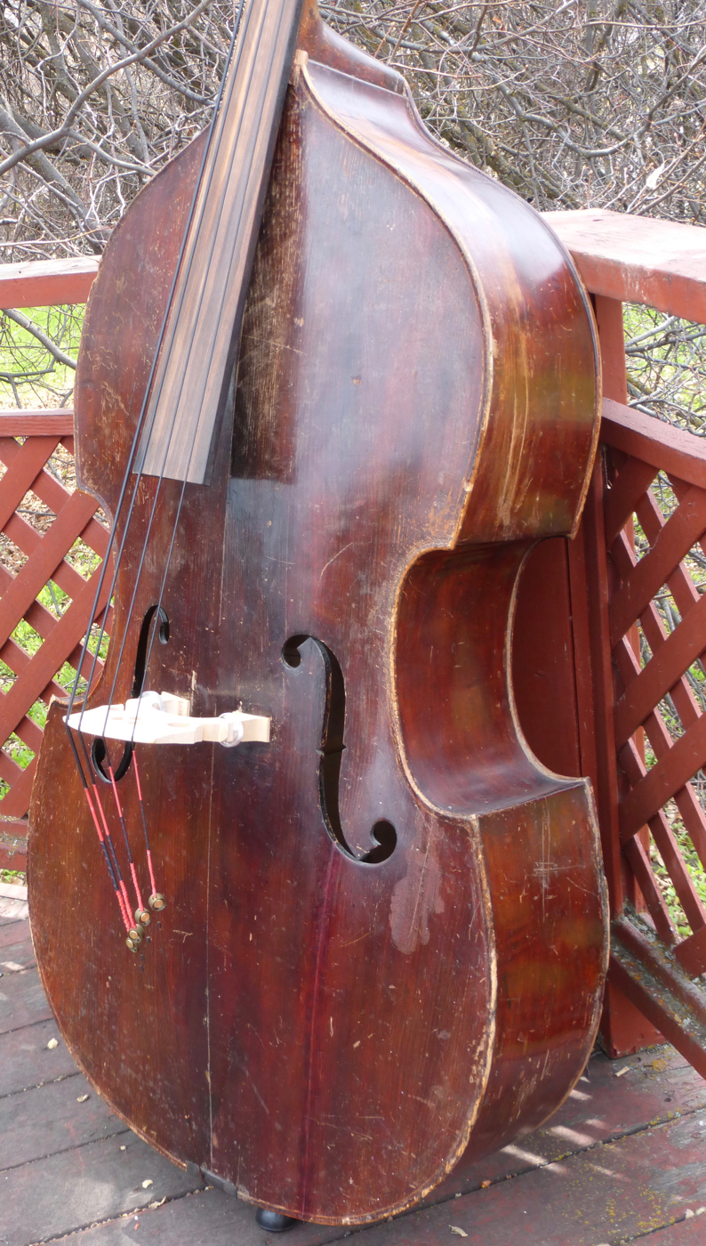 1915 Lyon & Healy 3/4 Solid Wood Bass Product