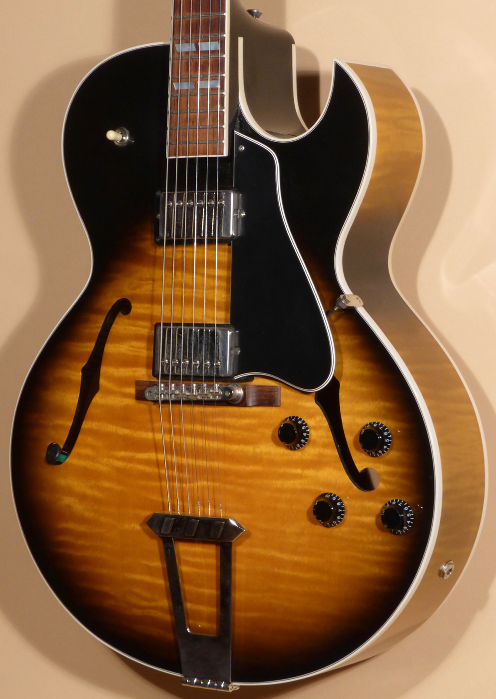 1995 Gibson ES-175 Product