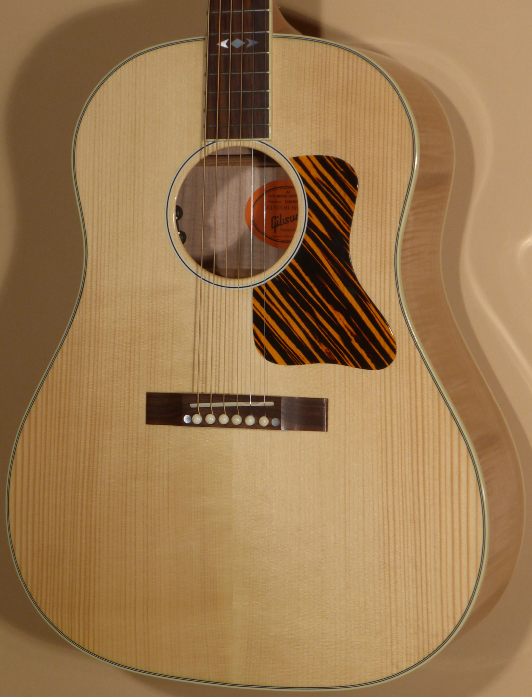 2015 Gibson Custom Shop AJ Maple Product