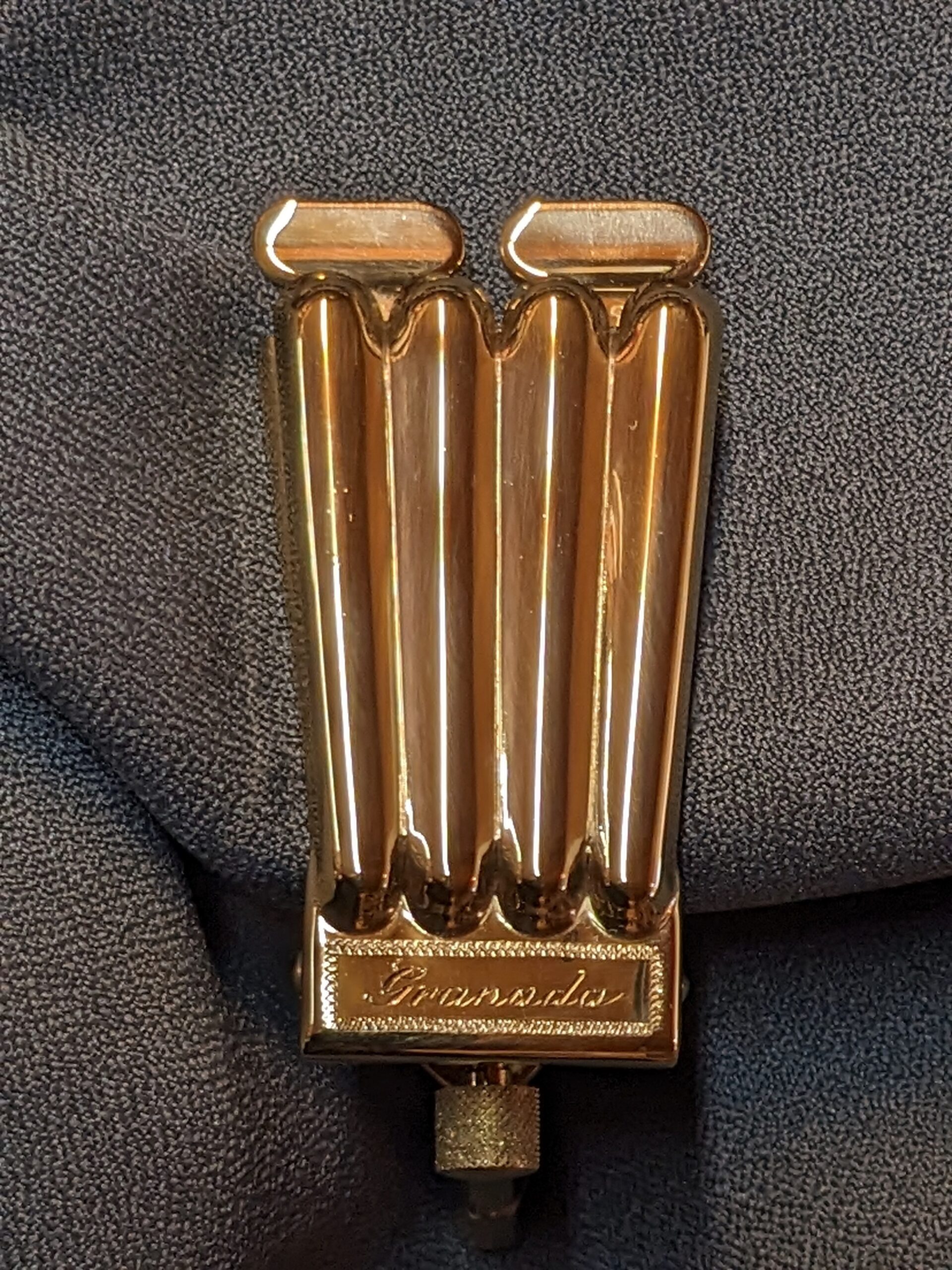 4-Hump Gold Engraved “Granada” Product