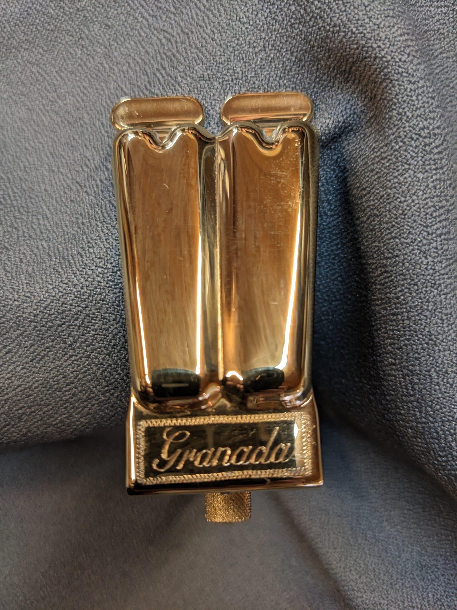 2-Hump Gold Engraved “Granada” Product