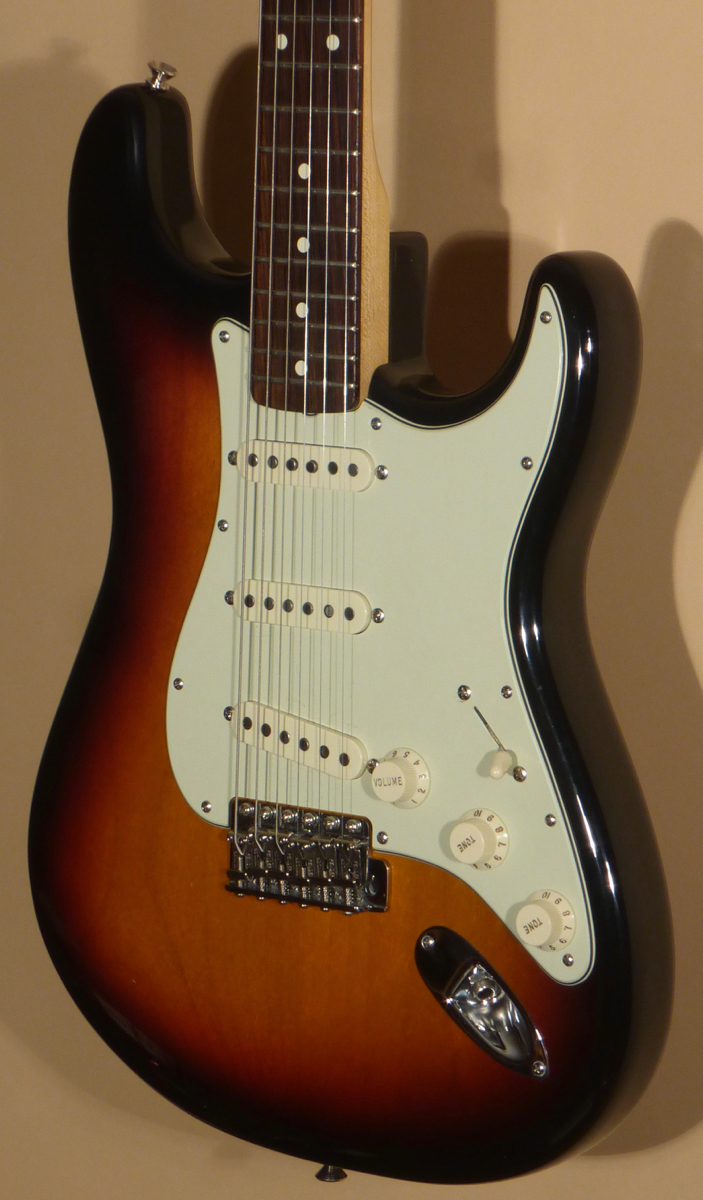 2005 Fender Strat AVRI SB Product