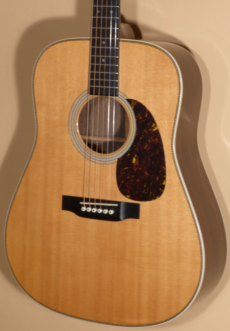 2005 Martin HD-28 Product