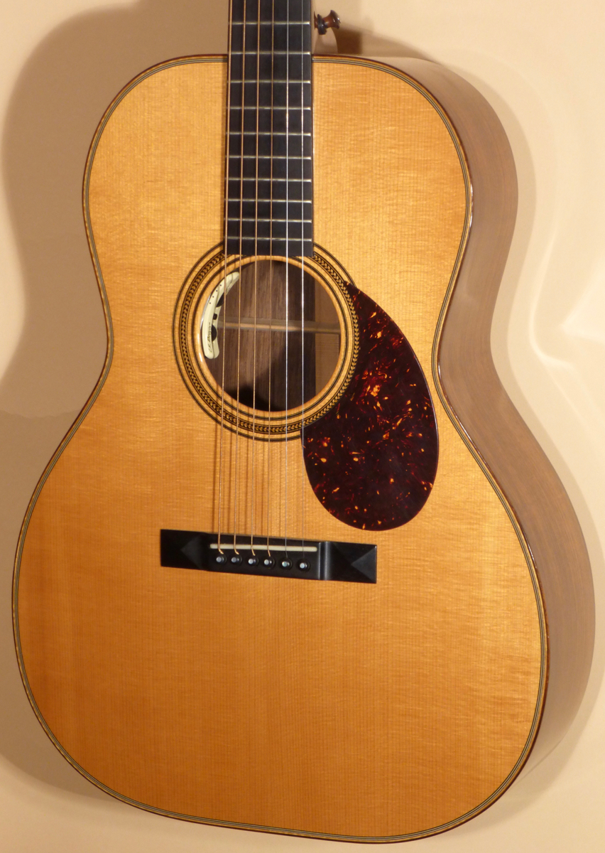 2004 Huss and Dalton 000 SP Custom Product