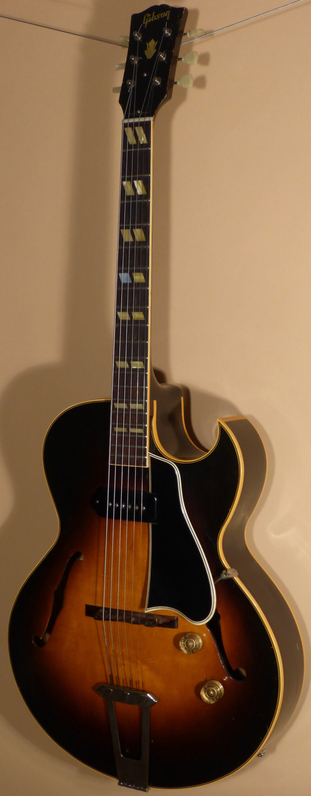 1950 Gibson ES-175 - Image 2